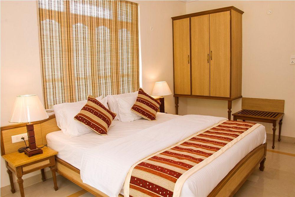 Hotel Clarion Ocean Palms Goa